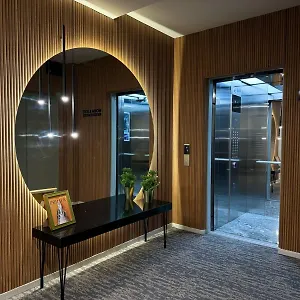 Nova Luxe & Residences Hotel Batoemi