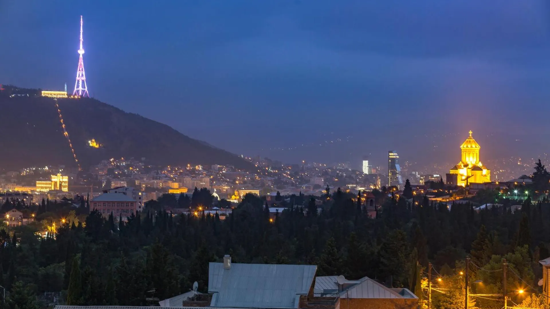 Hotel Grand Palace Tbilisi 4*,
